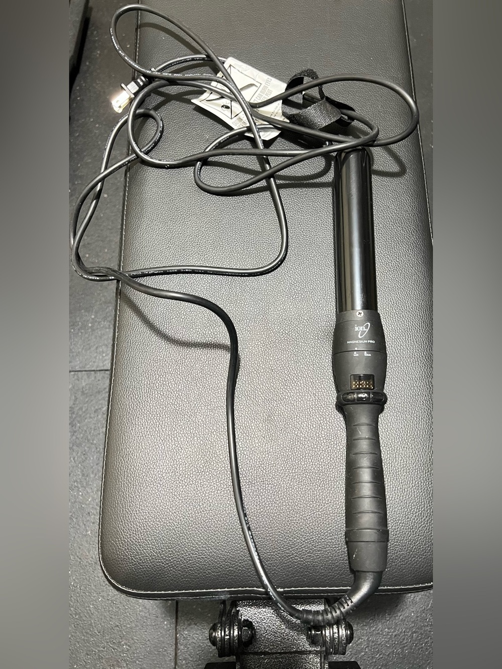 Black Curling Wand Hair Styler — Professional Ceramic Barrel
